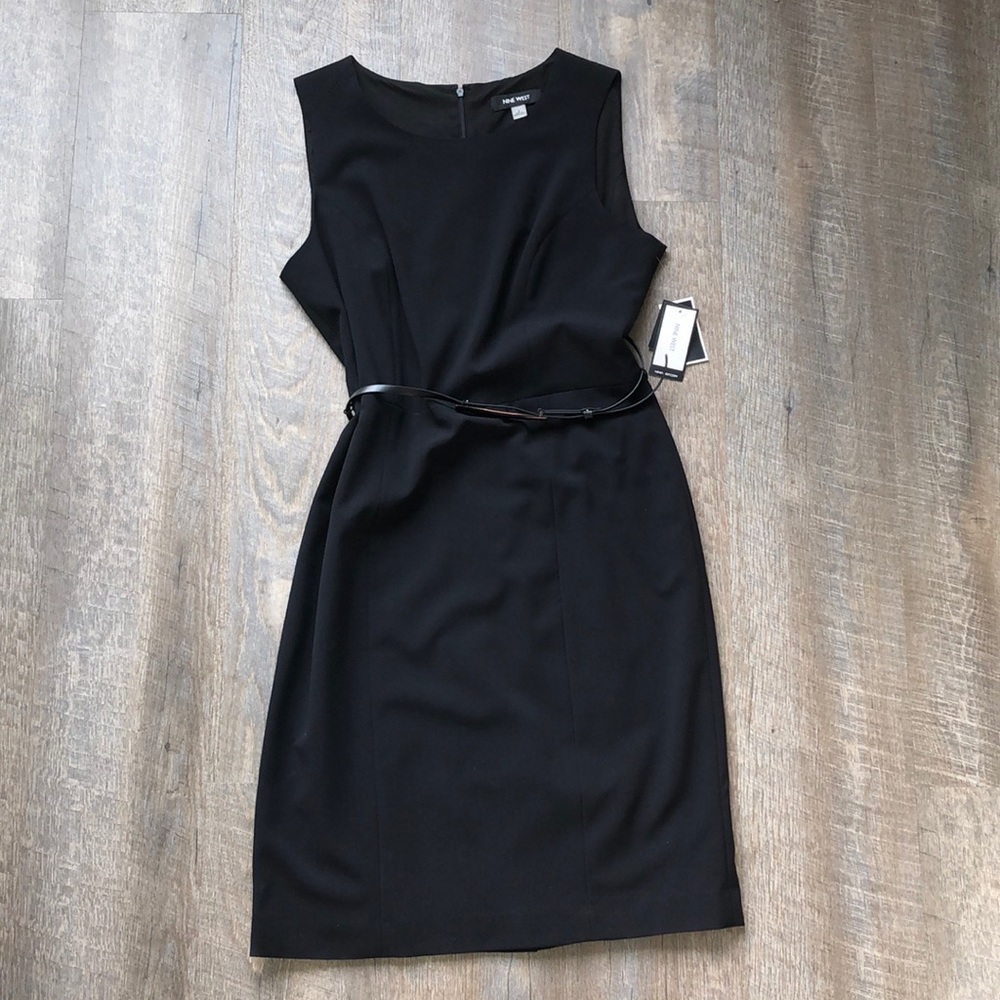 NWT Nine West Belted Shift Dress
